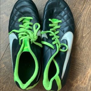 Boys soccer cleats
